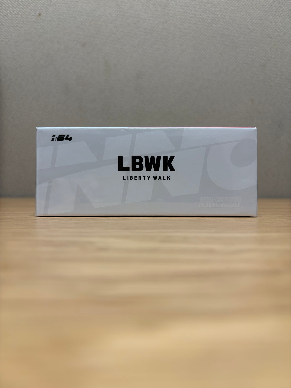 INNO64 - LBWK Ferrari F40 Collet (White)