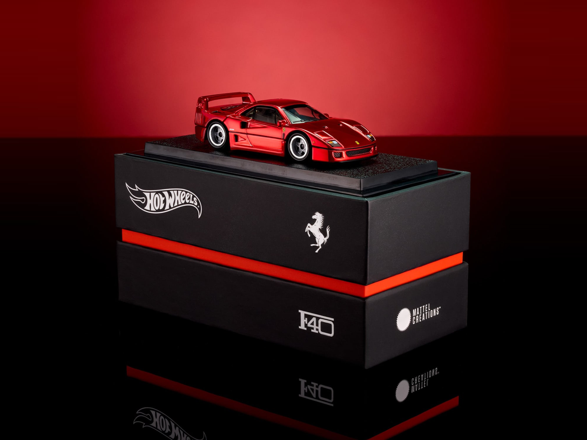 HOT WHEELS